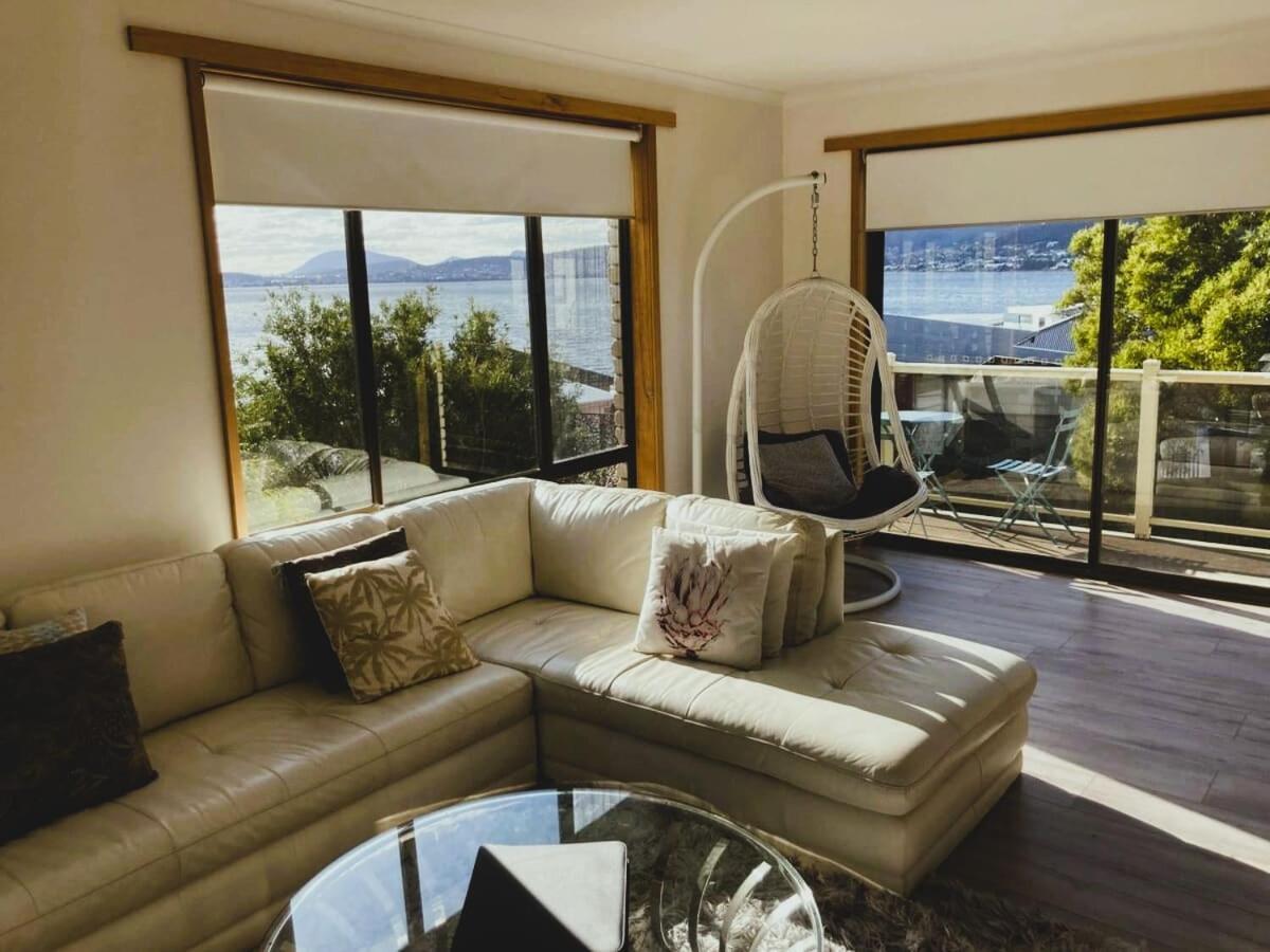 Spacious Modern Home Outstanding Views Sleeps 9 โฮบาร์ต ภายนอก รูปภาพ